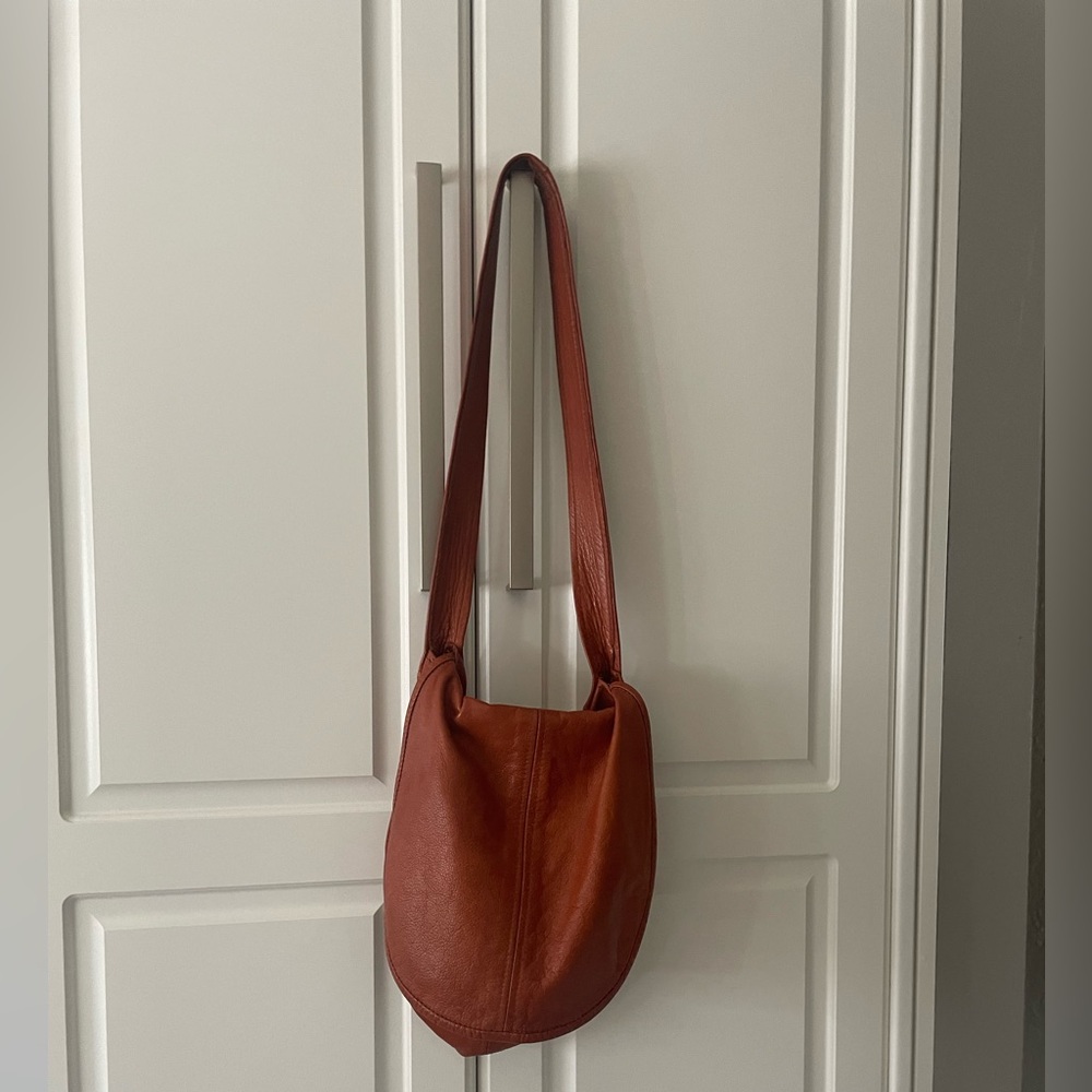 Vintage Cognac Brown Leather Shoulder Bag